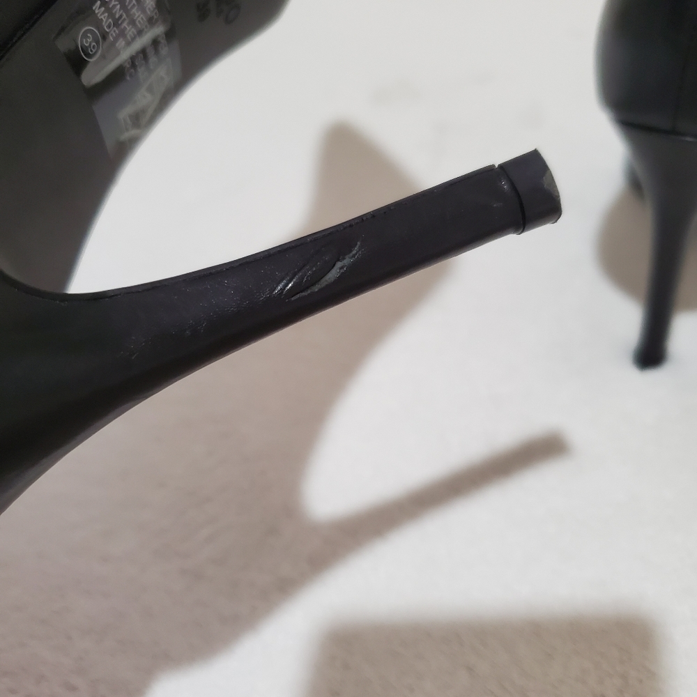 LIU JO Black Leather Ankle Boots Size 8.5 - Picture 9 of 10